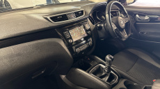 Nissan Qashqai 1.3 DiG-T 160 Acenta Premium 5dr Petrol Hatchback